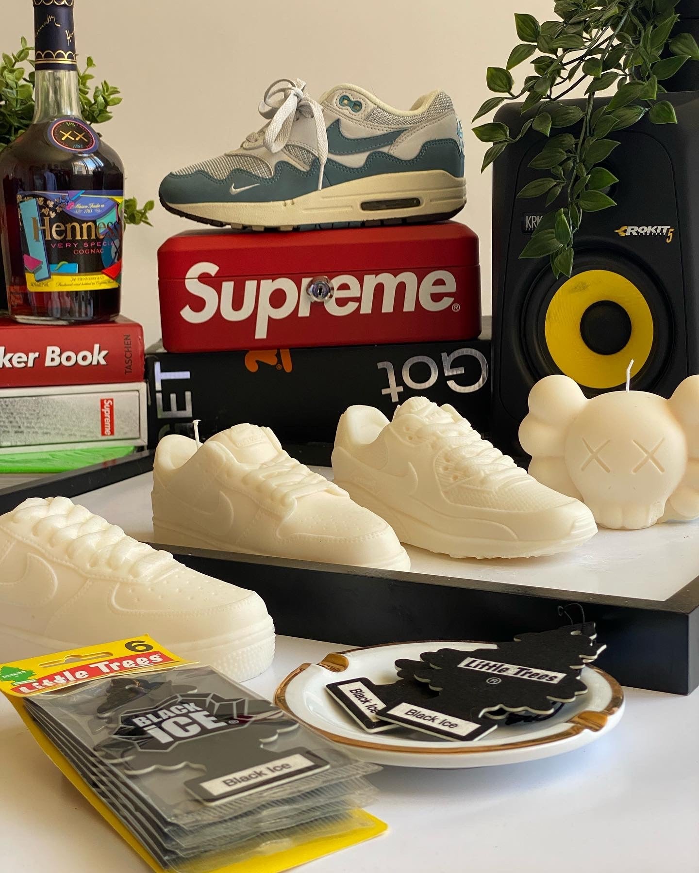 AM90 Inspired Candle - Hype Home Studio